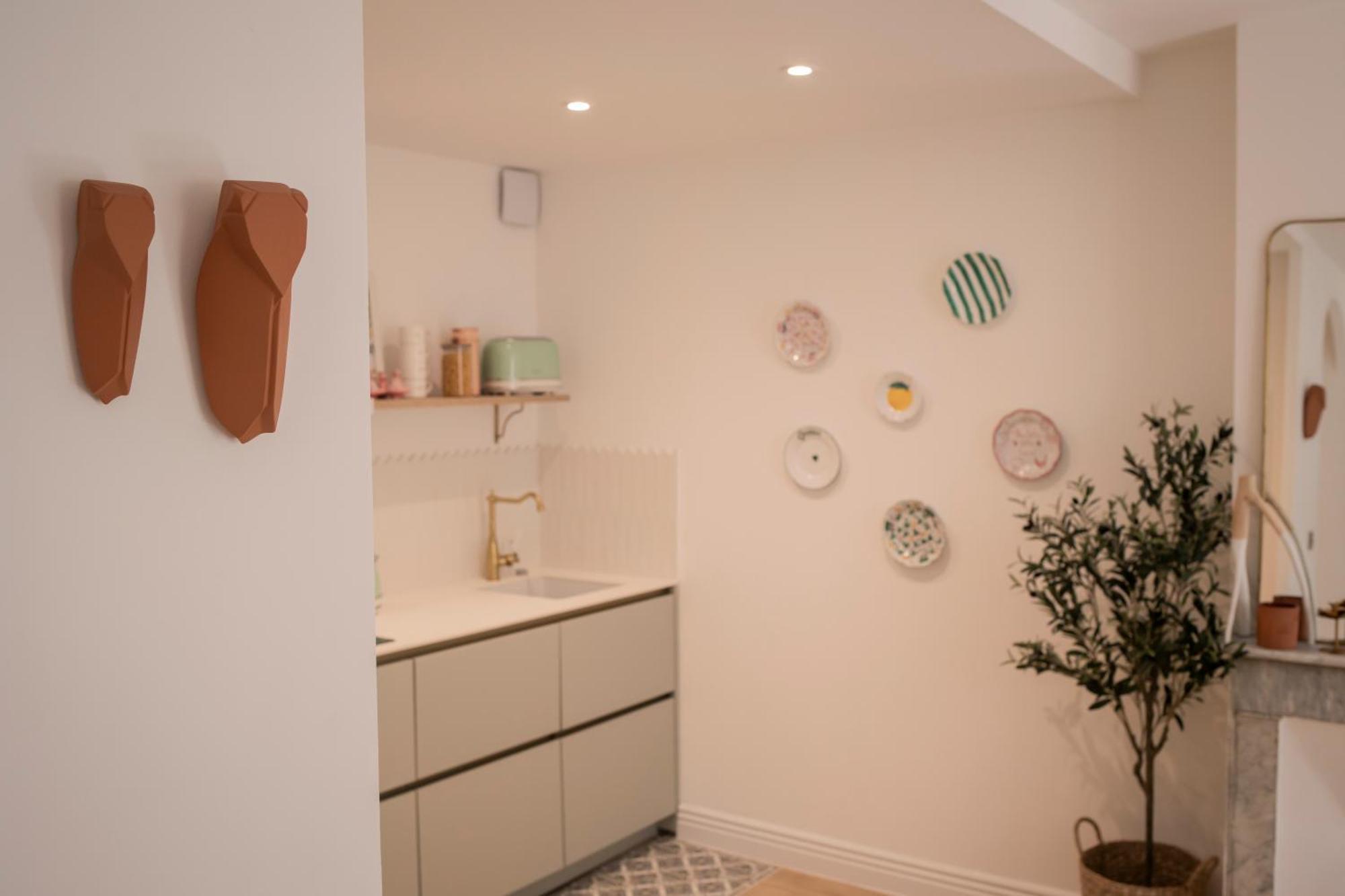 Appartement Coup De Coeur Centre Village Et Plage Climatise 3 Etoiles Terra Cigala Bandol Exteriör bild