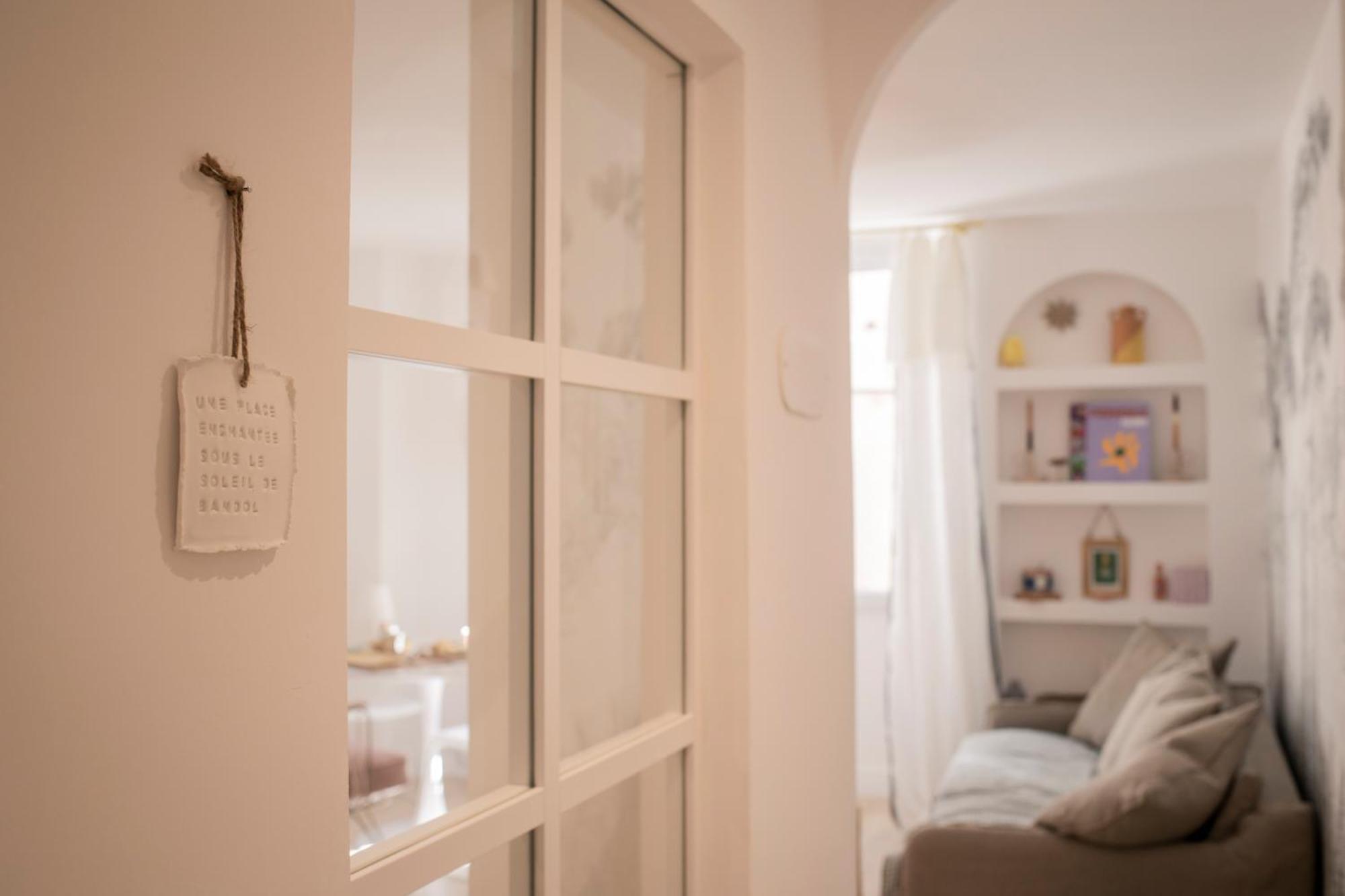 Appartement Coup De Coeur Centre Village Et Plage Climatise 3 Etoiles Terra Cigala Bandol Exteriör bild